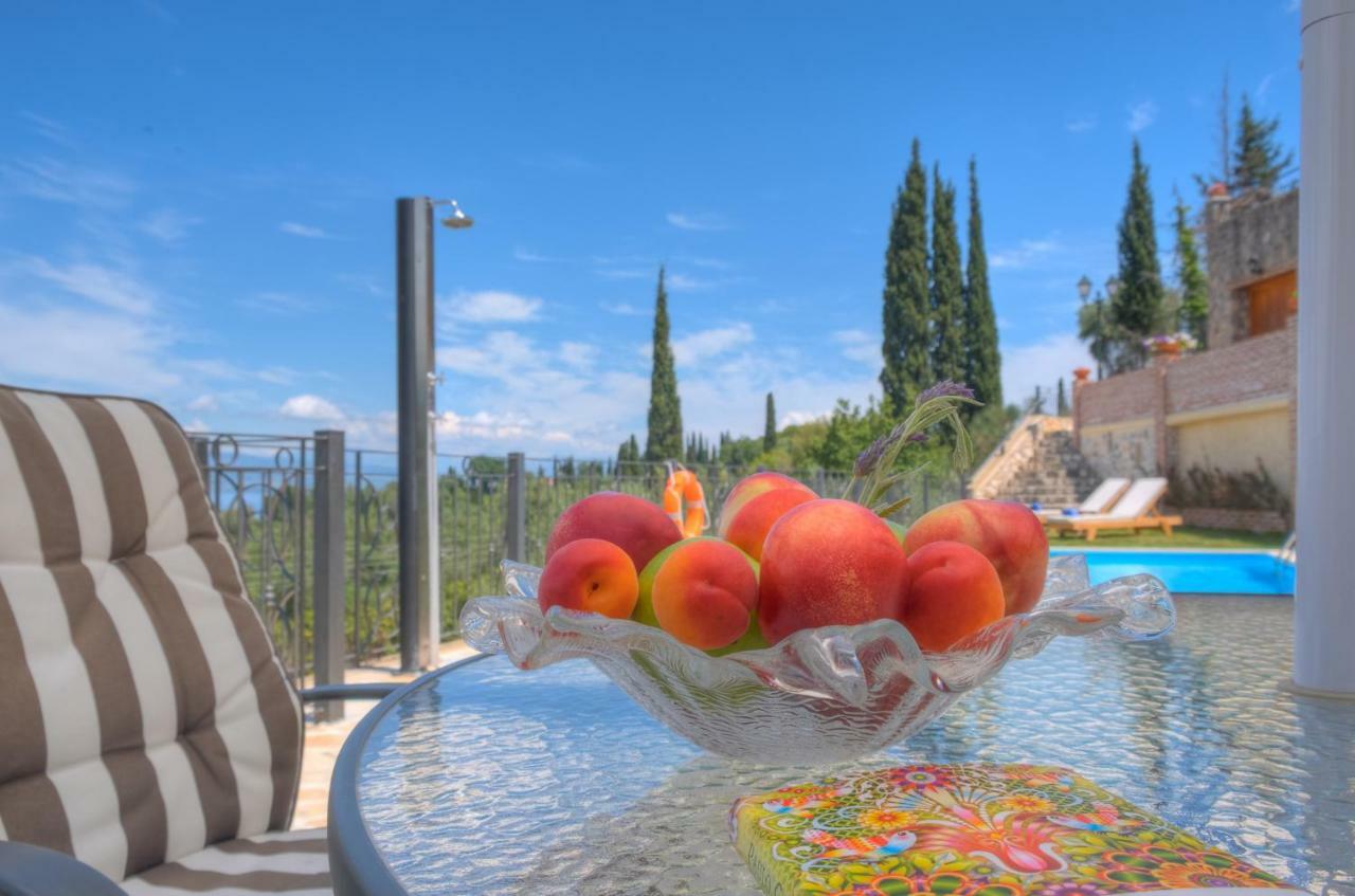 Villa Savvina Potamós Екстериор снимка
